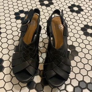 GB Giani Bini black leather sandal sz 6